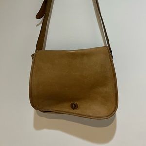 Coach leather saddle purse - excellent condition!